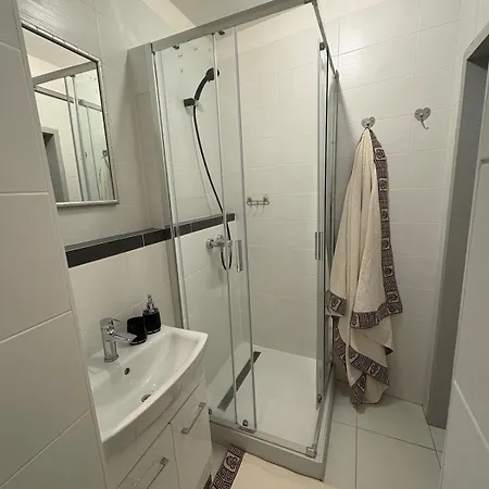 U Parku Parukarka Apartament Praga